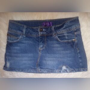Jean mini skirt